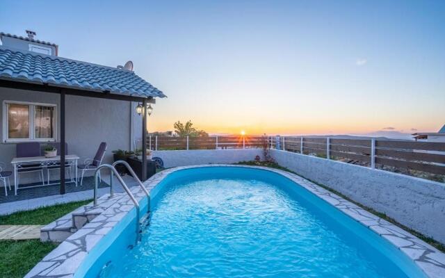 Fontana Luxury Villa Salakos With Pool Near Beach