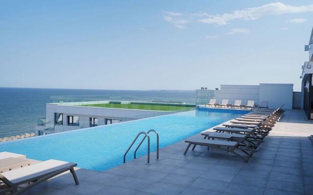 Alezzi Infinity Resort & Spa