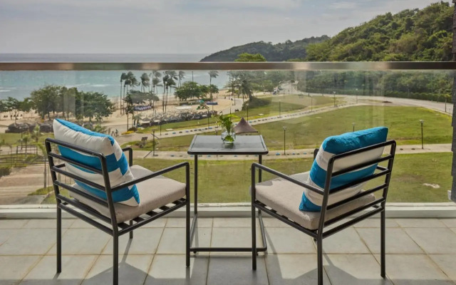 Stay Near Private Beach in Boracay