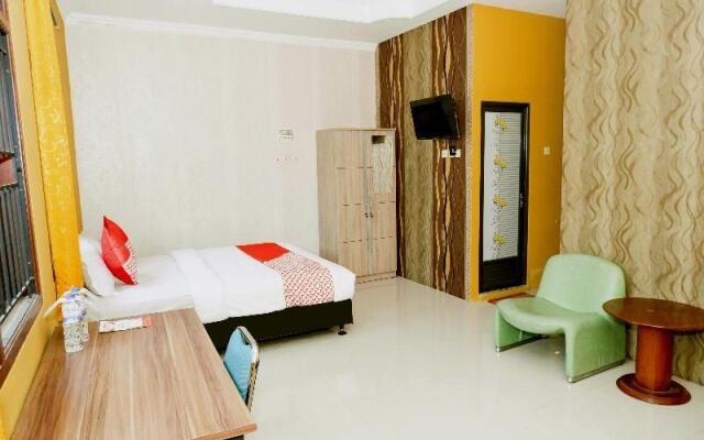 Oyo 2356 Kost Omah Manahan