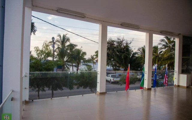 Hotel Wimbi Sun