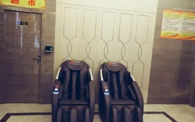 Weimei Shangpin Hotel (Hami Huanghou Tianjie)