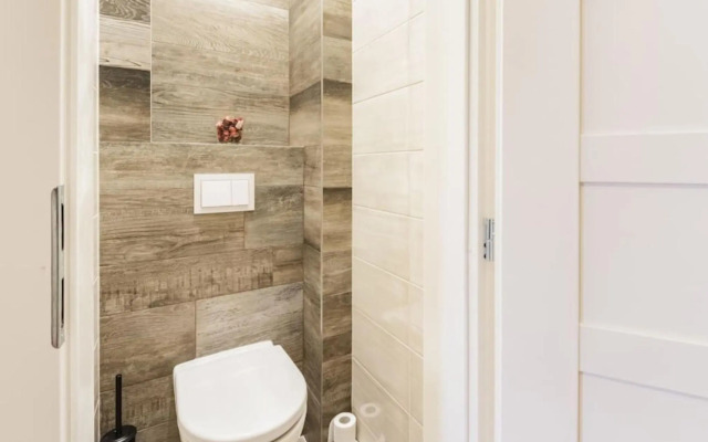 Central Prague Crown Apartments