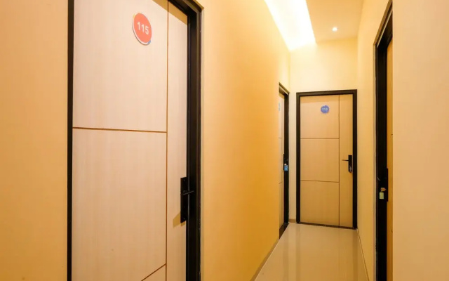 Sans Hotel Beskalan Malioboro