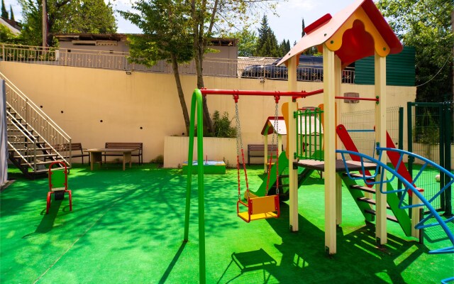 LetoApart на Севастопольском