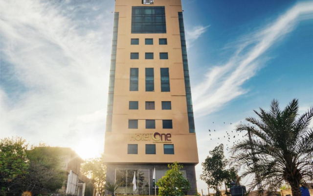 Hotel One Tower Gulberg