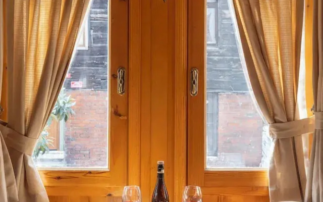 Astra Boutique Hotel