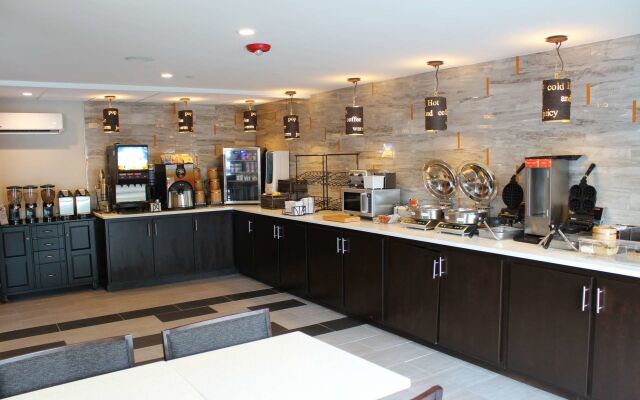 Best Western Plus Bowling Green