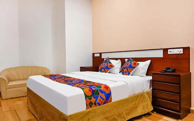 Fabhotel Shubh Shaleen Springs