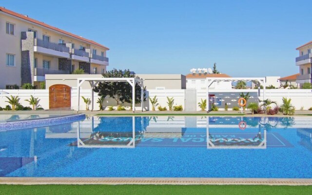 Malvina Paralimni in Paralimni