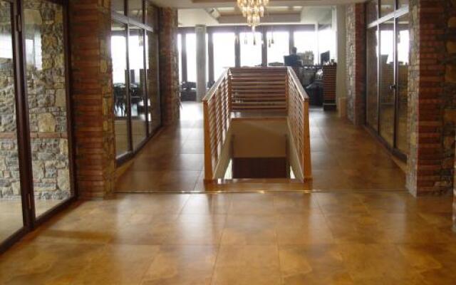 Iberis Hotel