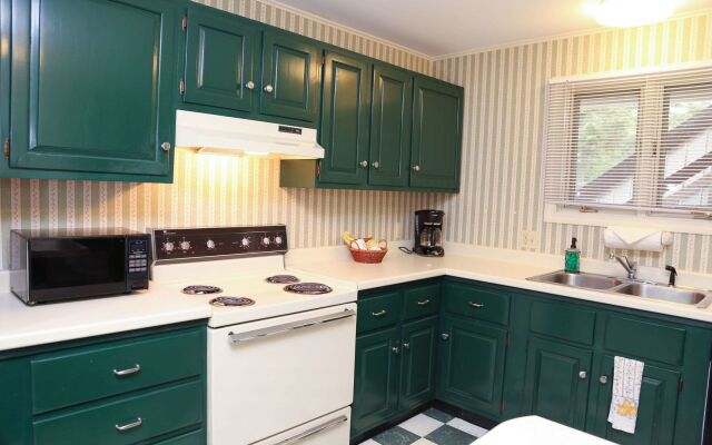 Bluebird Cady Hill Lodge