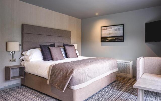 Grand At Grasmere