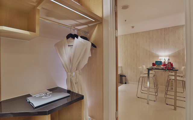 THE 1O1 Jakarta Sedayu Darmawangsa – Guest Rooms – Jakarta