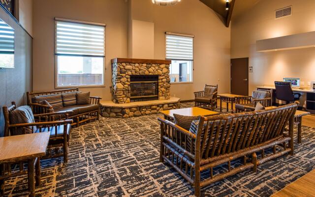 Best Western Sawtooth Inn & Suites