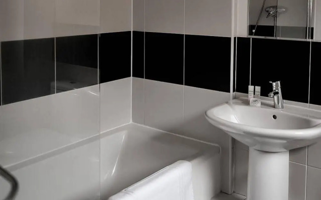 Select Serviced Accommodation - Gweal Place