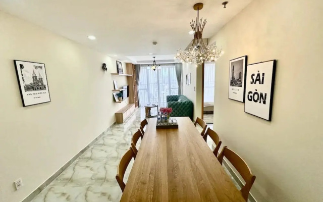 Scenic Valley View Residence