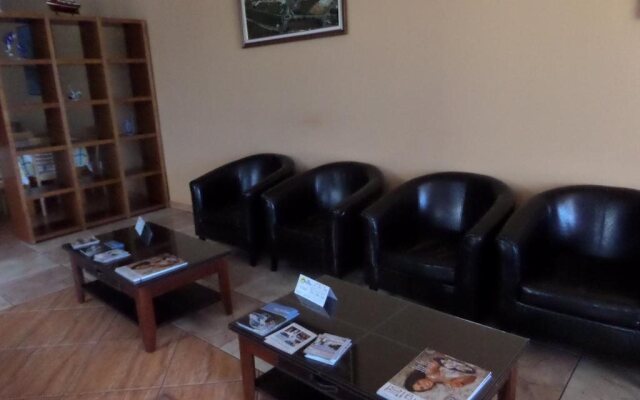 Hotel Residencial Armona