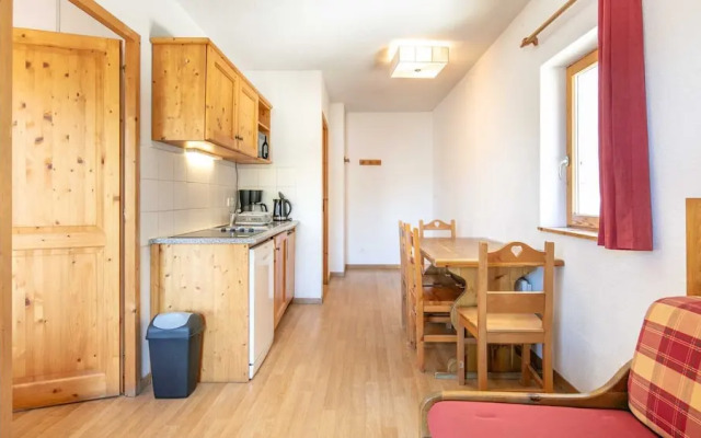 Cozy Alpine Apartment With Pool