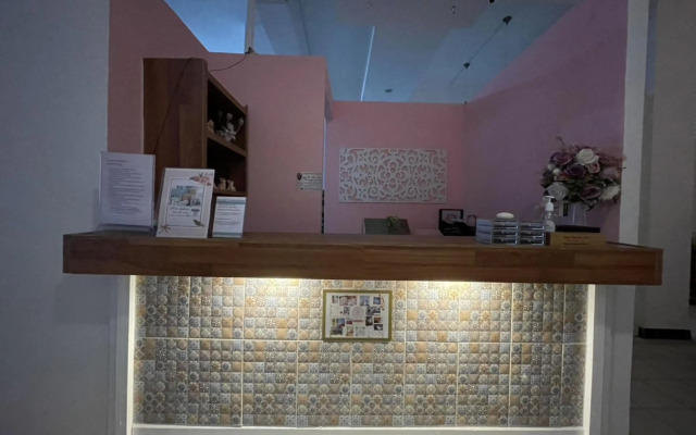 OYO 75486 Anna Residence Jomtien