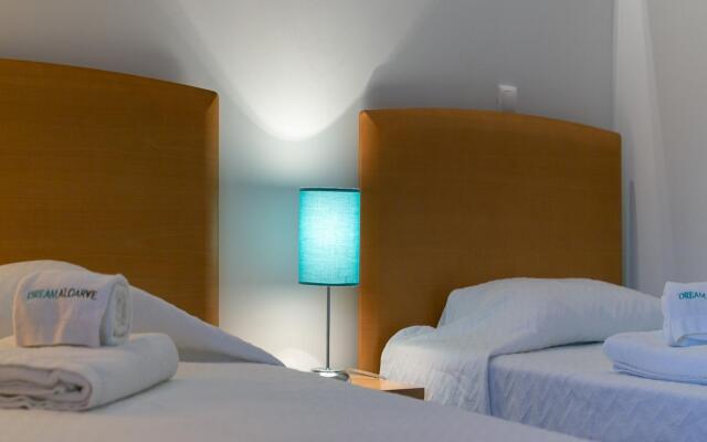 A21 - 1 Bed Apartment in MarinaPark