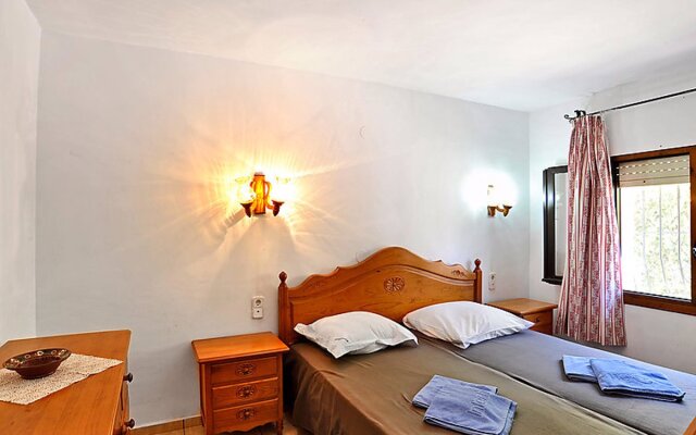House Wolf Javea