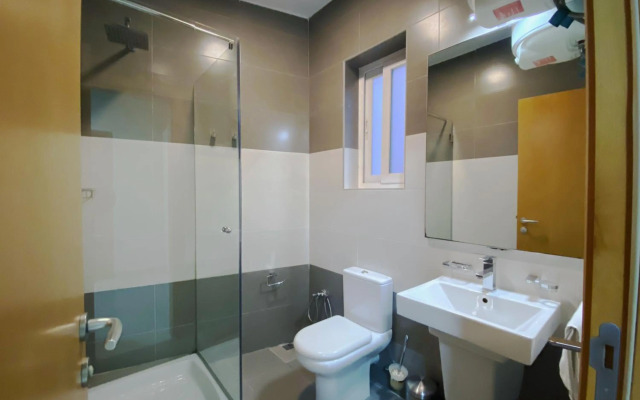 Vista Point - Cast Renting