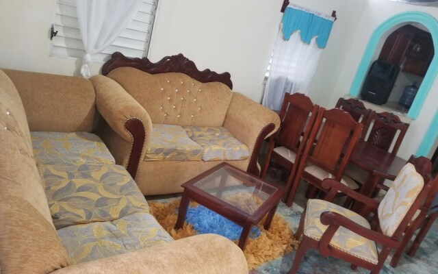 Hotel mi casa