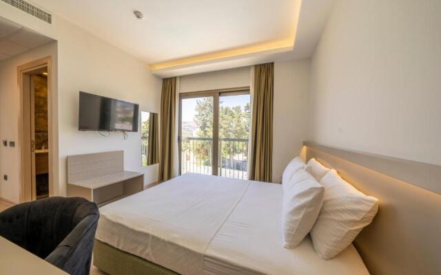 Olive Tree Gündoğan