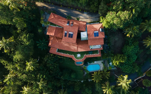 The Albatross Boutique Villa