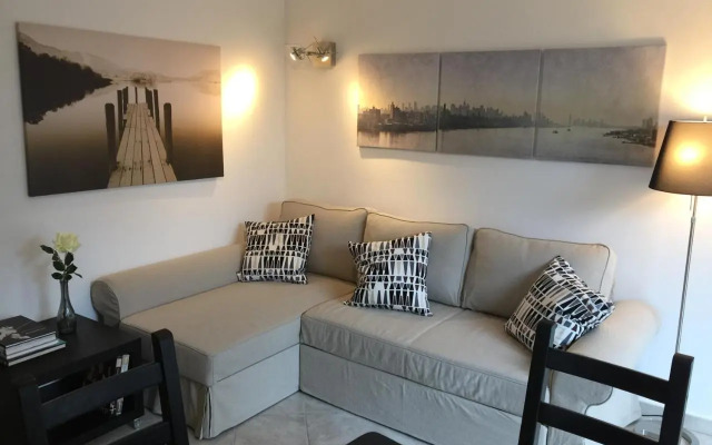 John Sea Suites