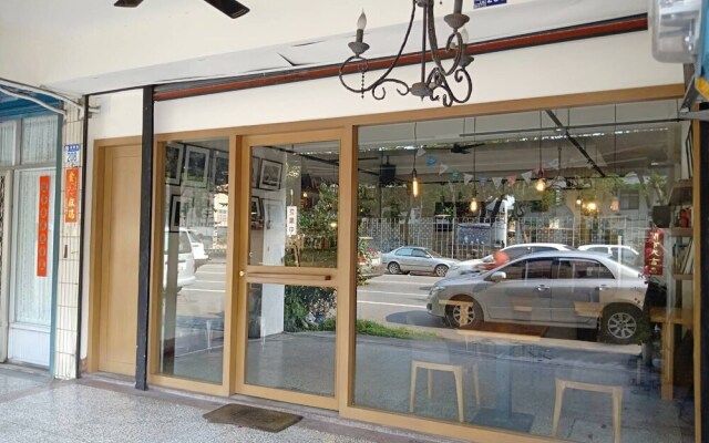 Formosa Backpackers Hostel & Apartment（青年民宿）