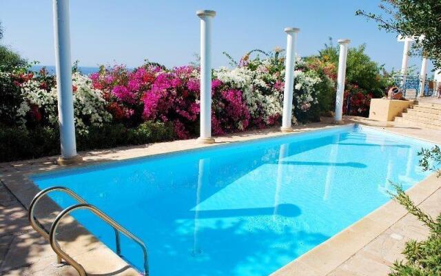 Dionysus Tranquil Villa