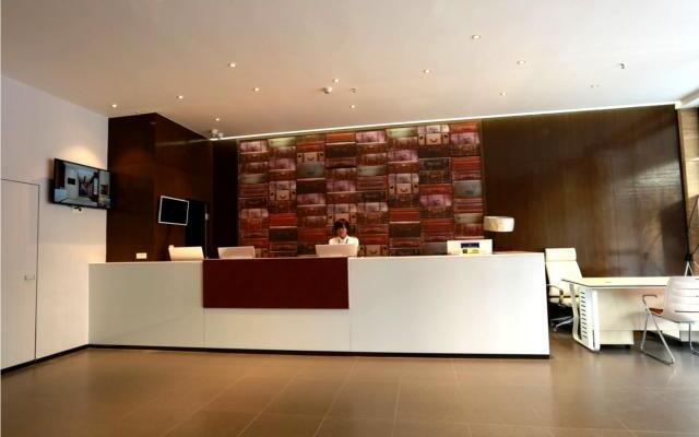 Jtour Inn Guilin Walmart