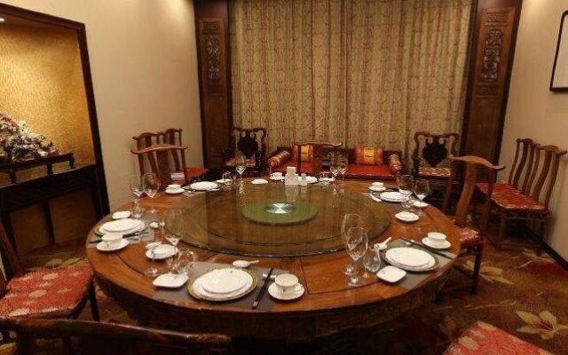 Beijing Luhong Hotel