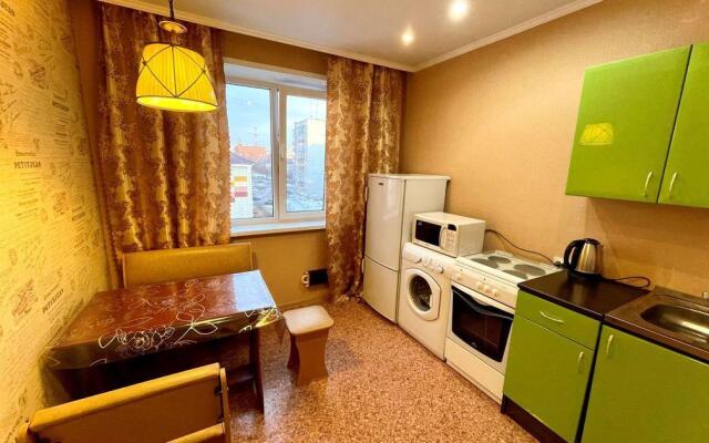 Home Hotel On Stroiteley 79