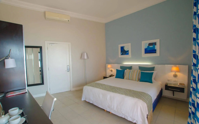 Dona Ana Hotel