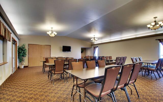 Best Western West Hills Inn