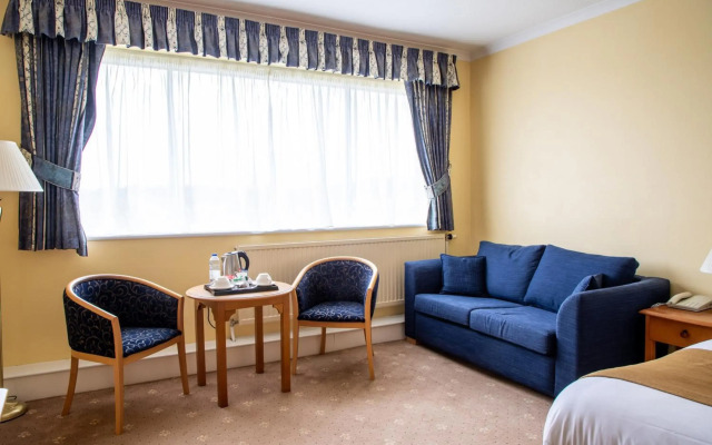 Tiverton Hotel Lounge & Venue