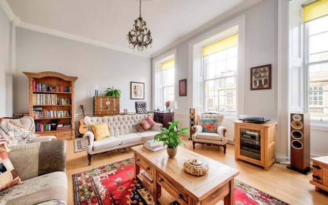 Beautiful 1 Bedroom City Centre Apartment