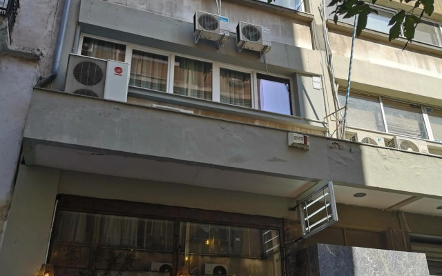 Valaoritou Studio "Rodamanthi"