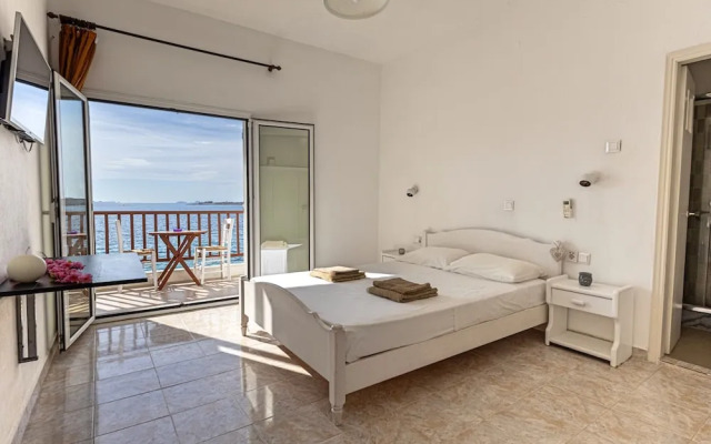 Petalides Apartments