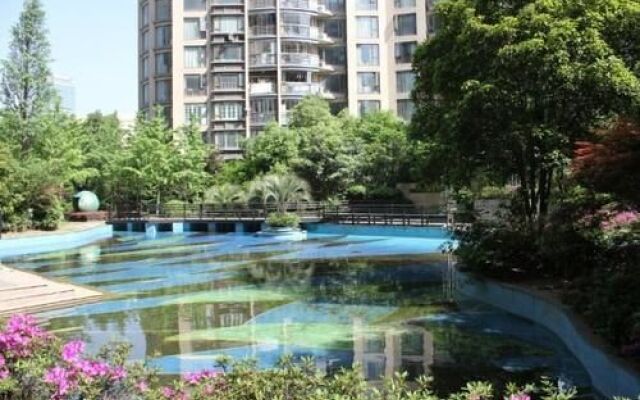 Ai Jinling Serviced Apartment