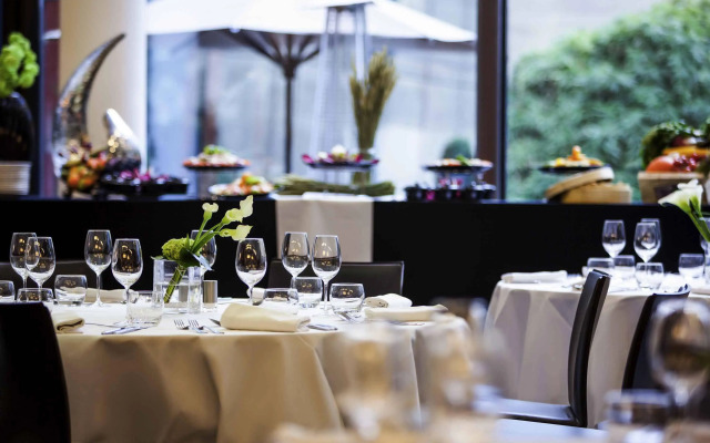 Pullman Paris Centre-Bercy Hotel