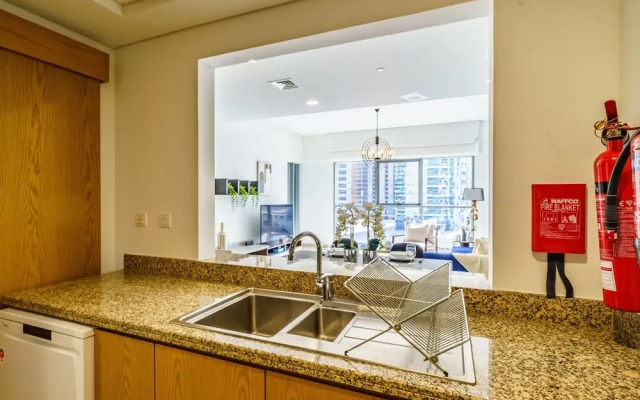 Downtown Charming Condo Close to Dubai Mall