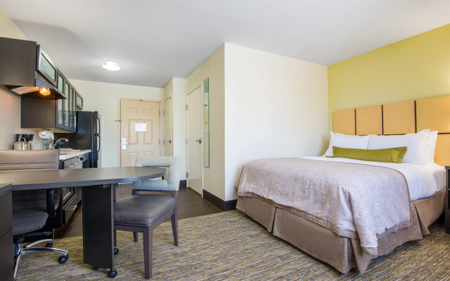 Candlewood Suites Jefferson City by IHG