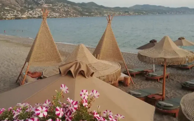 Seafront Kalamata Haven - Blue Luxury Suite