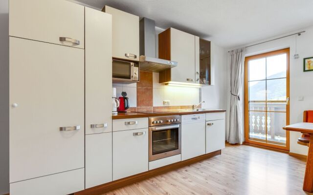 Spacious Villa With Sauna