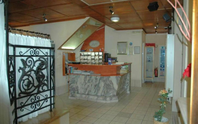 Prima Hotel
