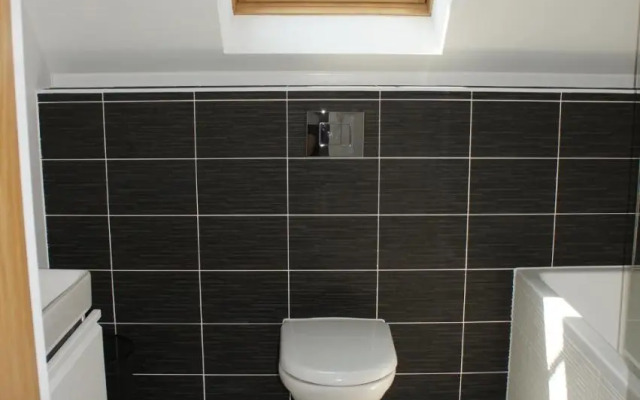 No 7 Woods View